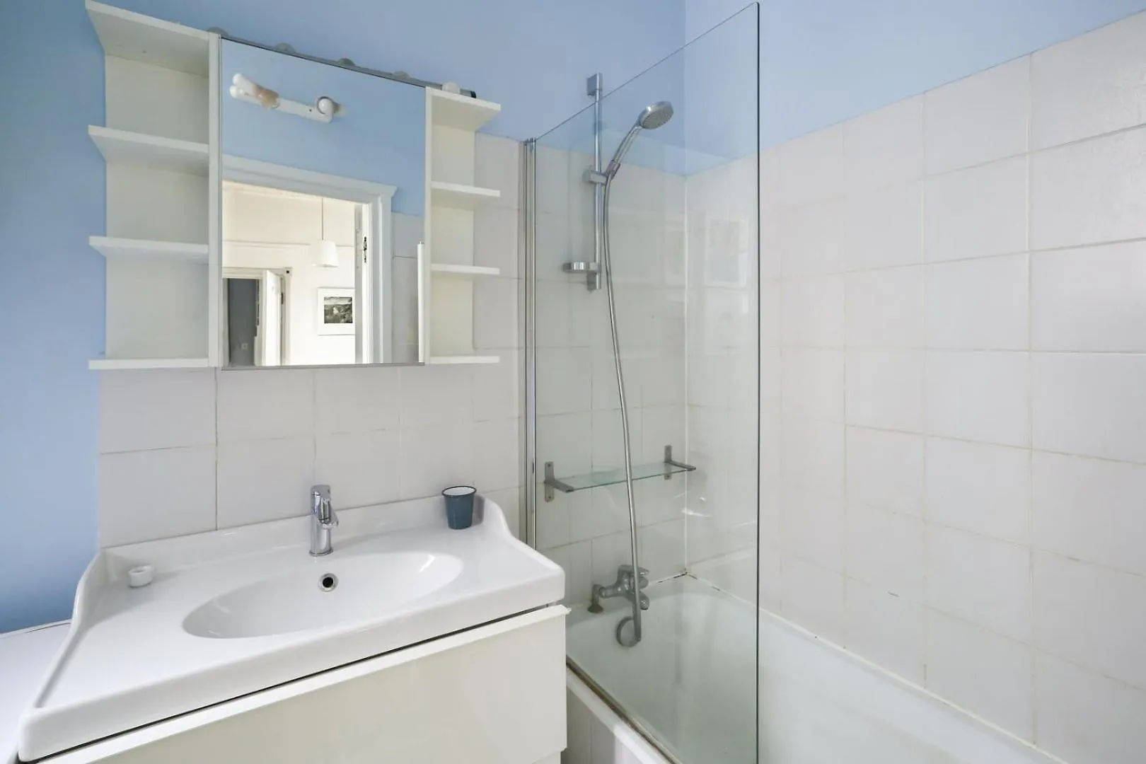 Les Secrets De La Rue Dauphine Apartment Paris